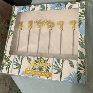 Lilly Pulitzer gift with purchase